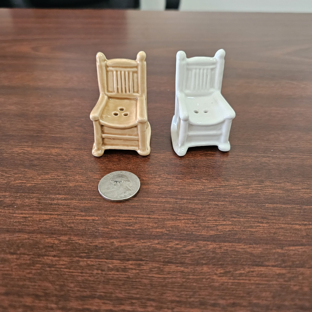 Miniature Rocking Chair Salt and Pepper Shakers - Tan and White - Picture 4 of 4